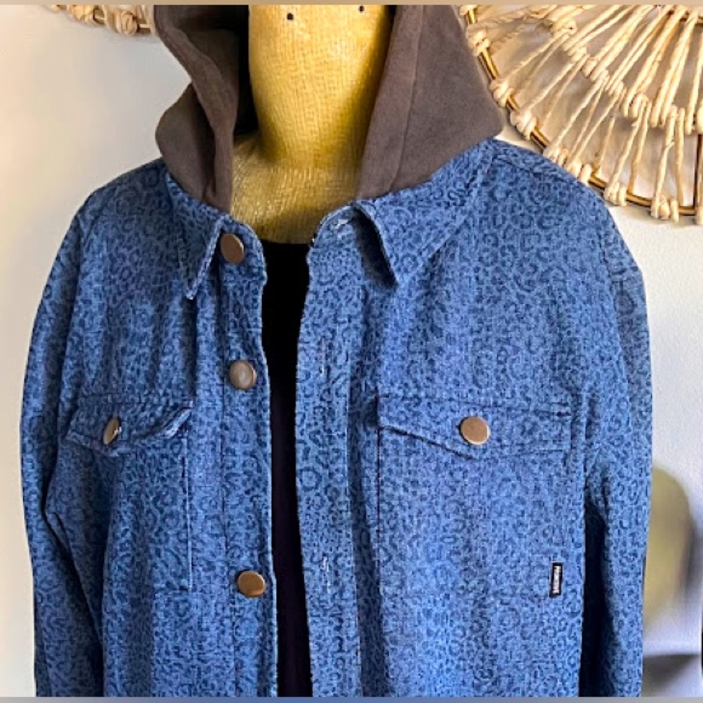 Hooded Jacket